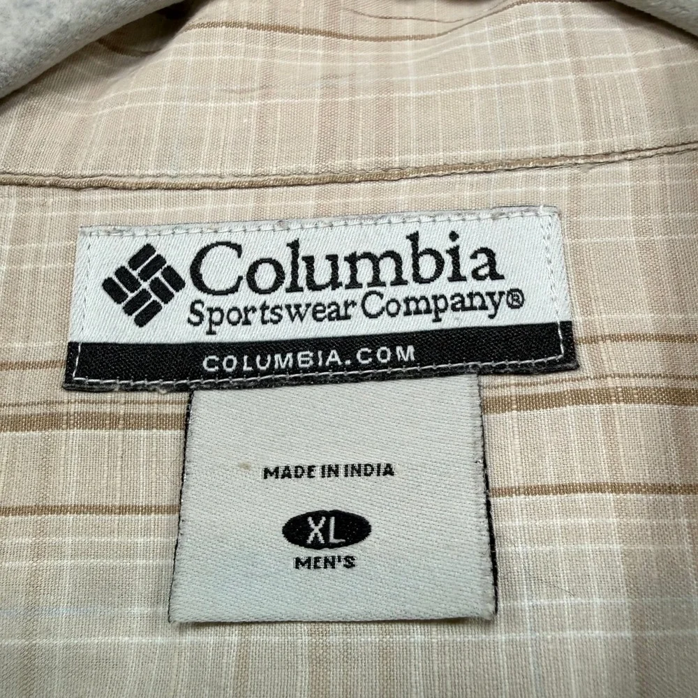 Columbia Button Up Shirt Men XL Tan‎ Plaid Cotton Short Sleeve Casual Gorpcore